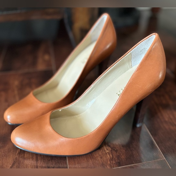 Ralph Lauren Classic Cognac Brown Heels NWOT - Picture 9 of 10